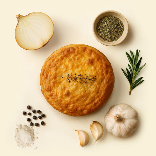 Classic Aussie Beef & Gravy Pie